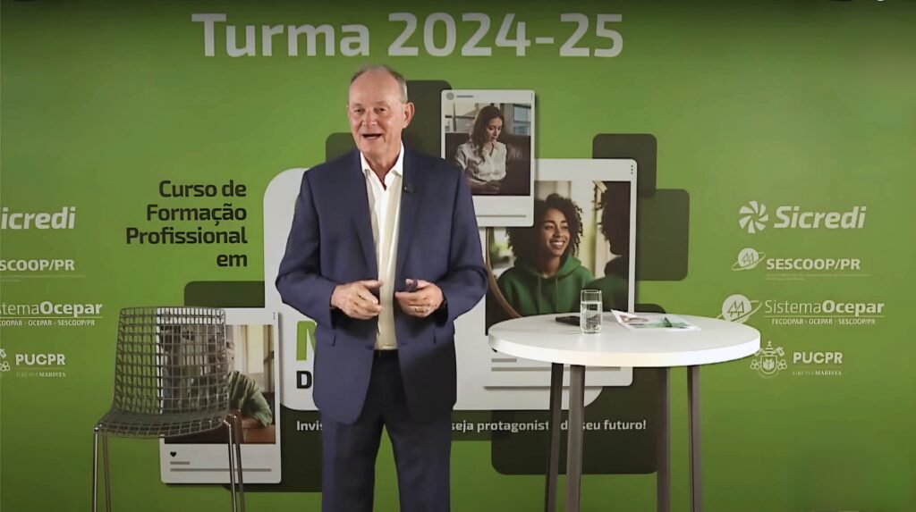 Aula-Magna-Formac-#807a-#771o-em-Coop-de-Cre-#769dito-2024-2025