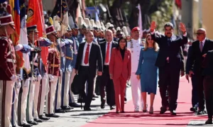 posse_nicolas_maduro_05