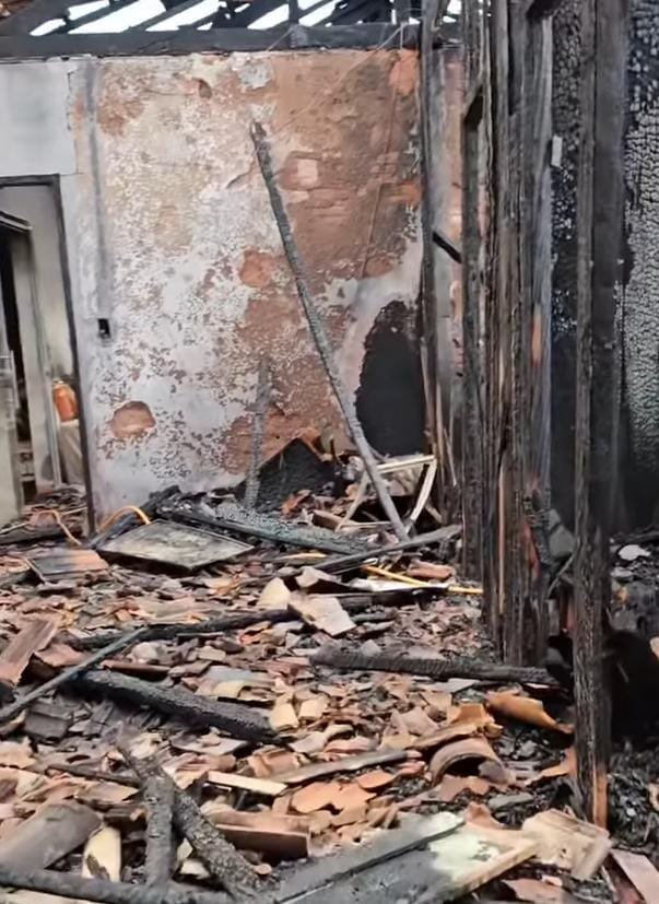 6ed8d9c7-0449-49b4-b562-4c12076fcf93