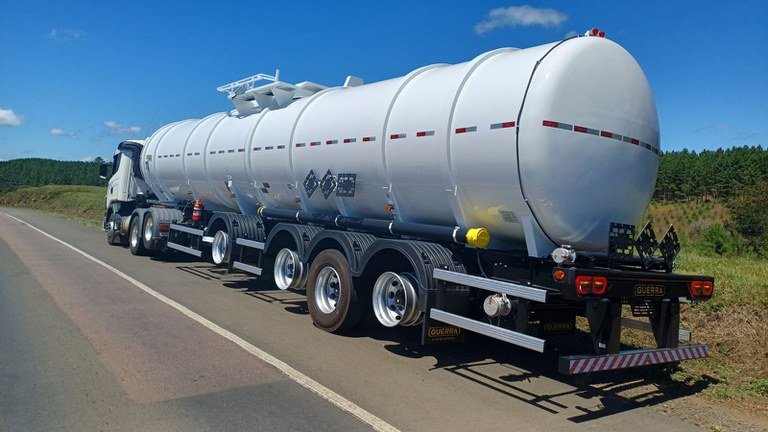 980e076c-bccb-404b-8836-38c1ad99bfa5