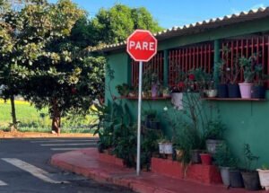 detran-pr_investe_r_340_mil_em_sinalizacao_viaria_em_bandeirantes._foto_prefeitura_bandeirantes_2